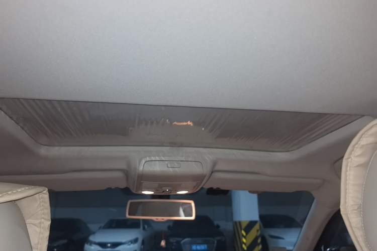 Used Volkswagen Passat 2013 1.8TSI DSG Prestige Edition Headliner