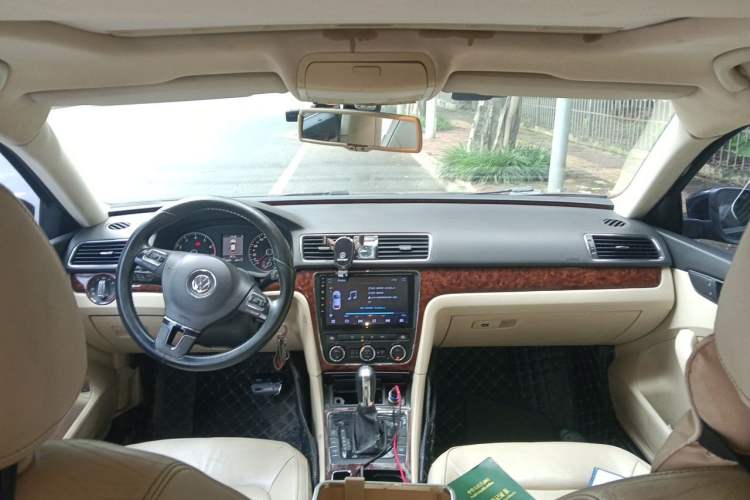 Used Volkswagen Passat 2013 2.0 TSI DSG Ultimate Edition Headliner