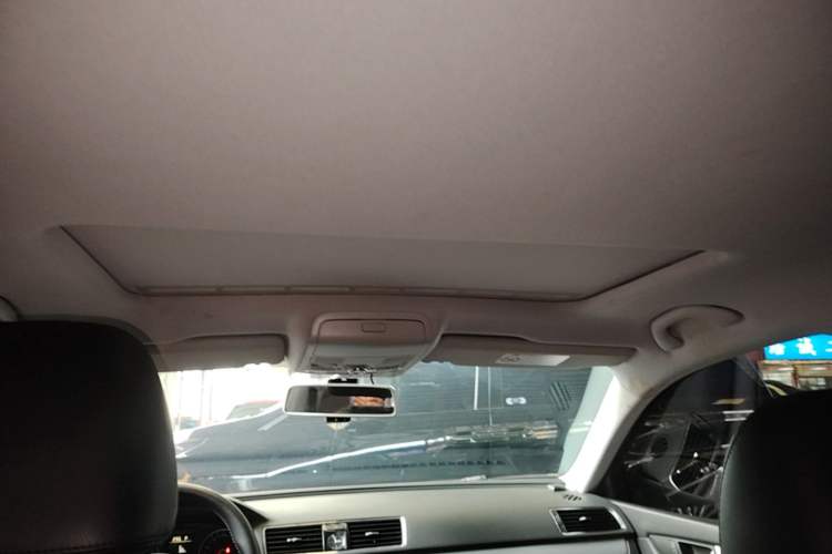 Used Volkswagen Passat 2013 1.8TSI DSG Government Procurement Edition Headliner