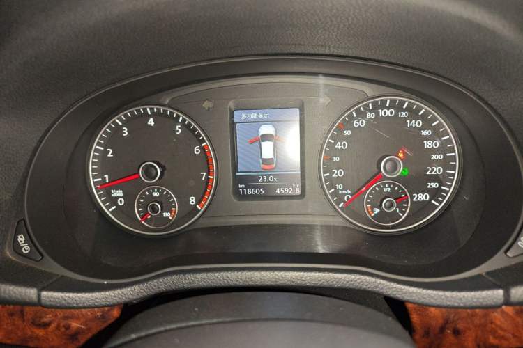 Used Volkswagen Passat 2013 1.8TSI DSG Prestige Edition Instrument Cluster