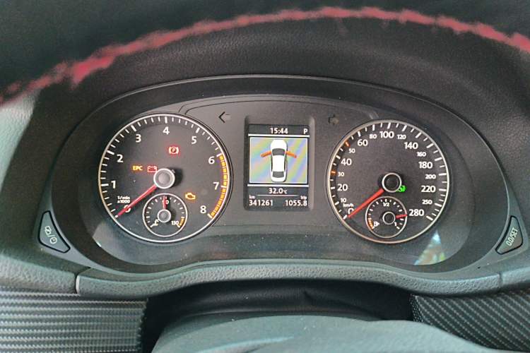 Used Volkswagen Passat 2013 1.8TSI DSG Prestige Edition Instrument Cluster