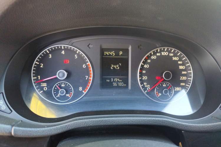 Used Volkswagen Passat 2013 1.8TSI DSG Prestige Edition Instrument Cluster