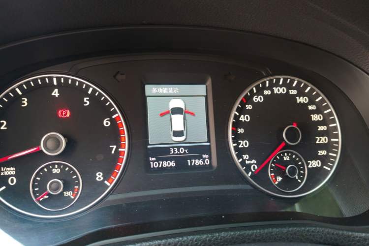 Used Volkswagen Passat 2013 1.8TSI DSG Prestige Edition Instrument Cluster
