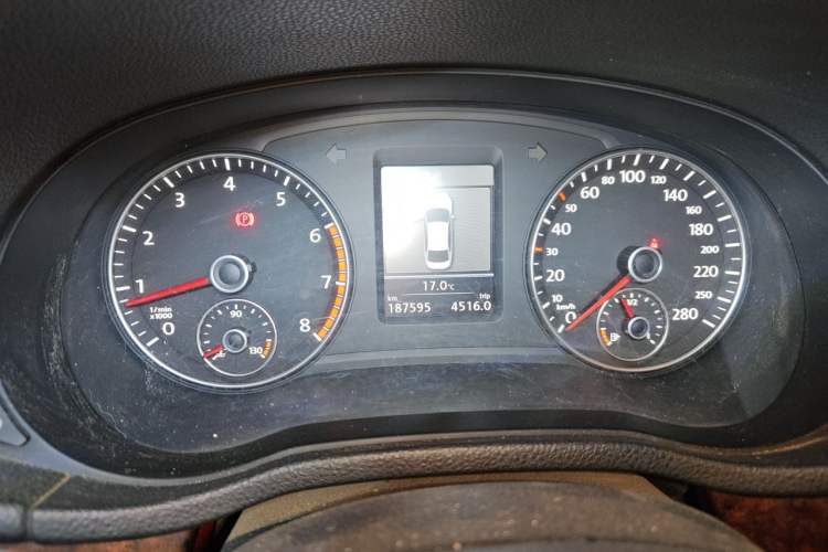 Used Volkswagen Passat 2013 1.8TSI DSG Prestige Edition Instrument Cluster