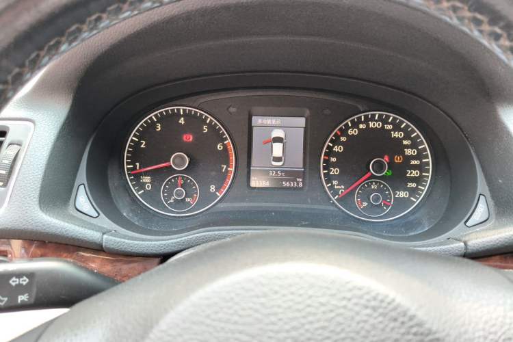 Used Volkswagen Passat 2013 1.8TSI DSG Prestige Edition Instrument Cluster