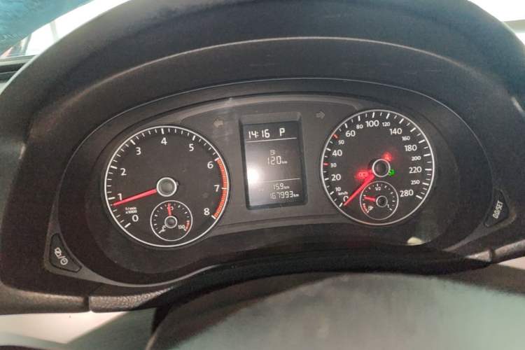 Used Volkswagen Passat 2013 1.8TSI DSG Government Procurement Edition Instrument Cluster