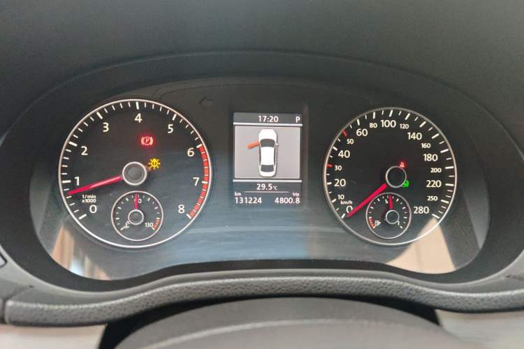 Used Volkswagen Passat 2013 1.8TSI DSG Prestige Edition Instrument Cluster
