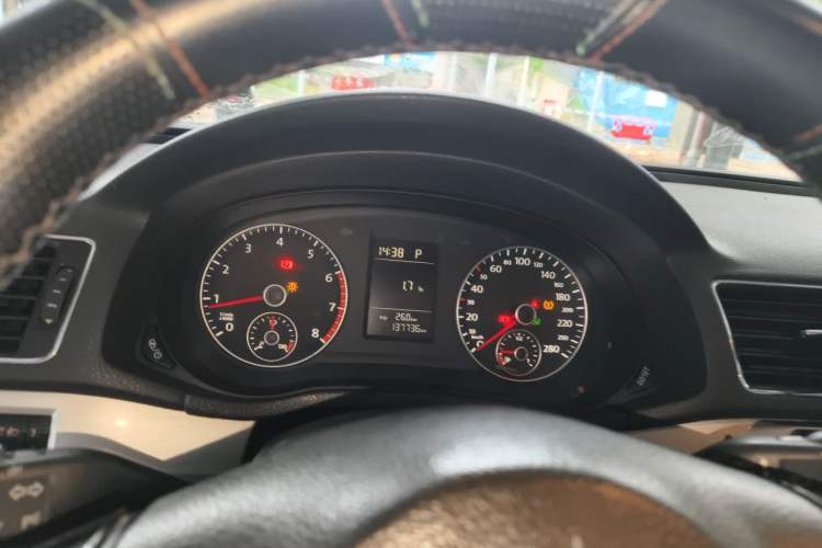 Used Volkswagen Passat 2013 1.8TSI DSG Prestige Edition Instrument Cluster