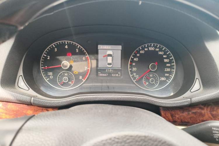 Used Volkswagen Passat 2013 2.0 TSI DSG Prestige Edition Instrument Cluster