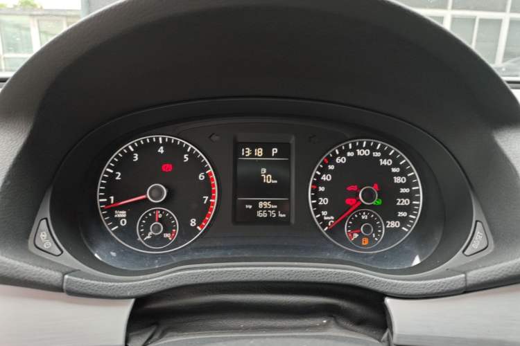 Used Volkswagen Passat 2013 1.8TSI DSG Prestige Edition Instrument Cluster