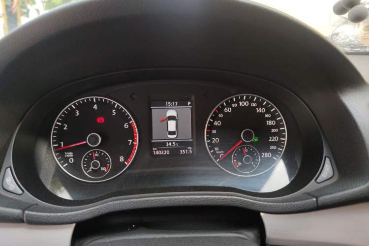 Used Volkswagen Passat 2013 1.8TSI DSG Prestige Edition Instrument Cluster