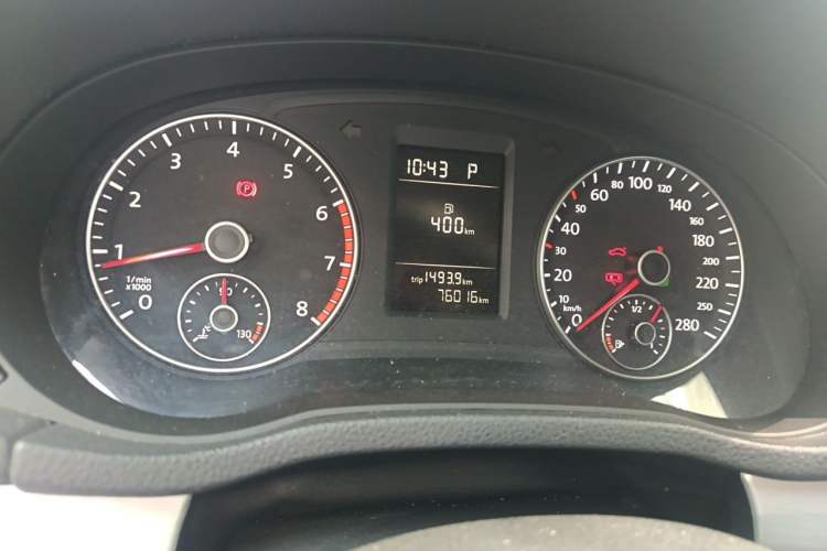Used Volkswagen Passat 2013 1.8TSI DSG Prestige Edition Instrument Cluster