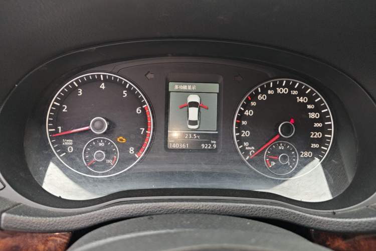 Used Volkswagen Passat 2013 1.8TSI DSG Prestige Edition Instrument Cluster