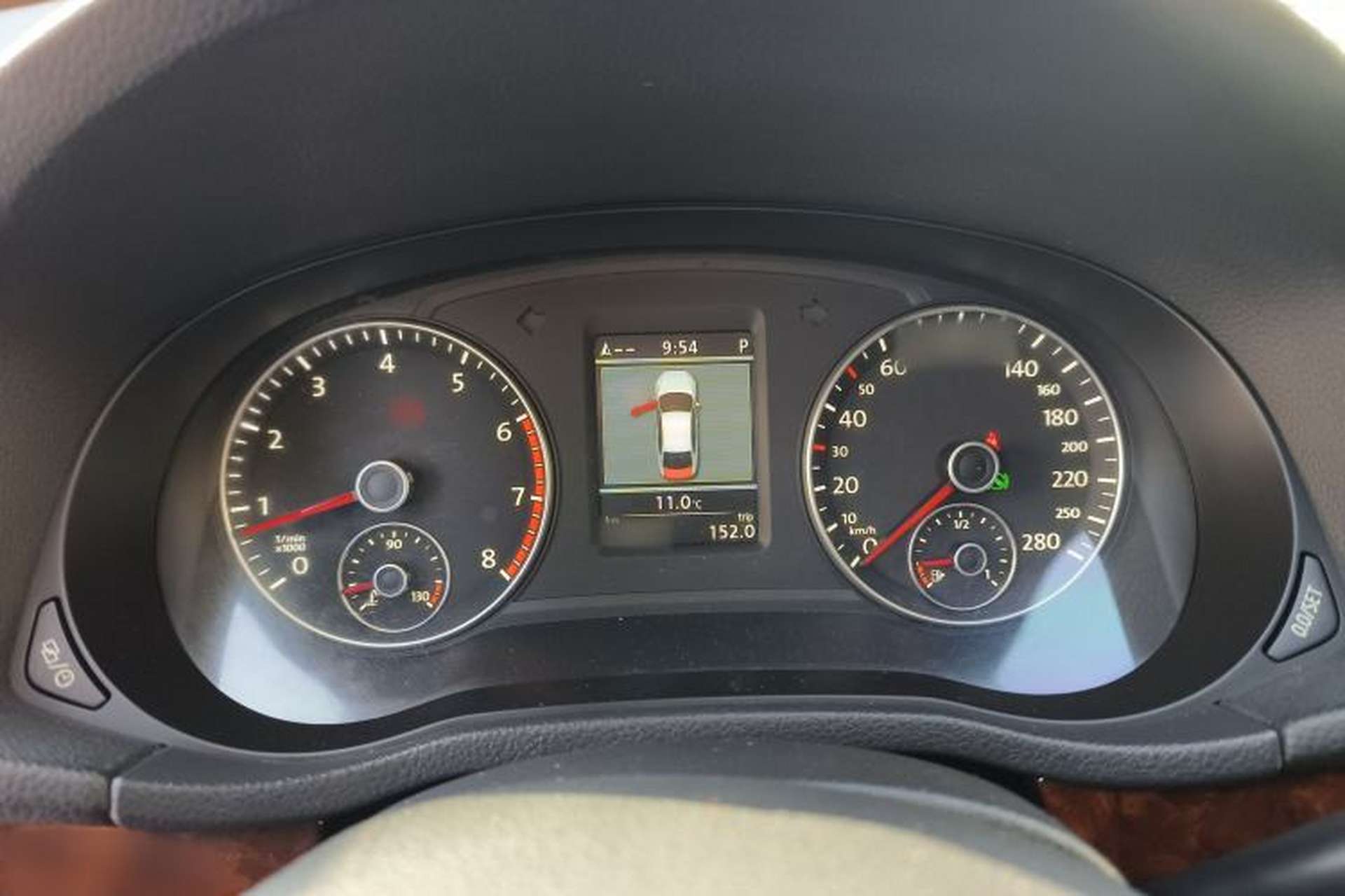 Used Volkswagen Passat 2013 2.0 TSI DSG Ultimate Edition Instrument Cluster