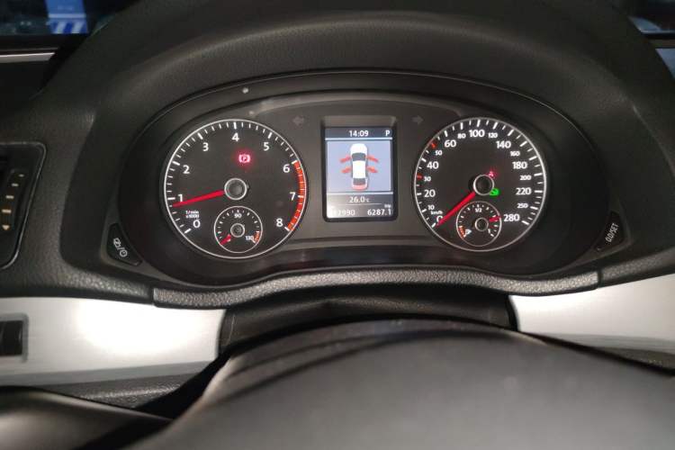 Used Volkswagen Passat 2013 1.8TSI DSG Prestige Edition Instrument Cluster