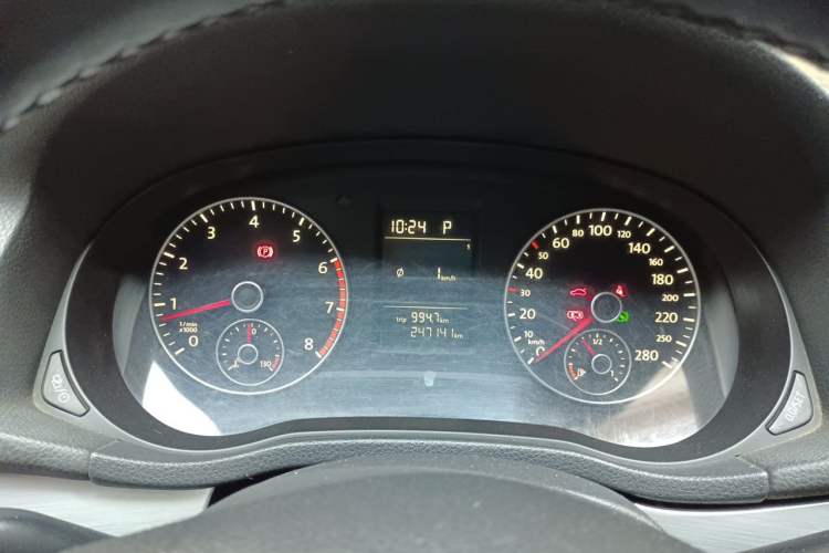 Used Volkswagen Passat 2013 1.8TSI DSG Government Procurement Edition Instrument Cluster