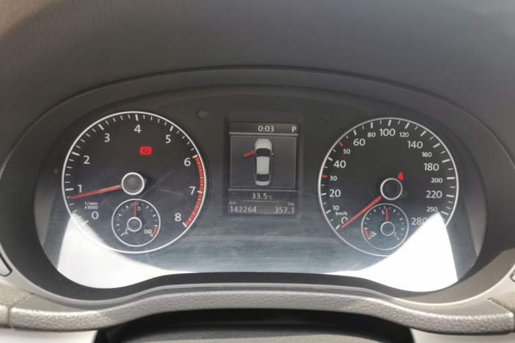 Used Volkswagen Passat 2013 1.8TSI DSG Prestige Edition Instrument Cluster