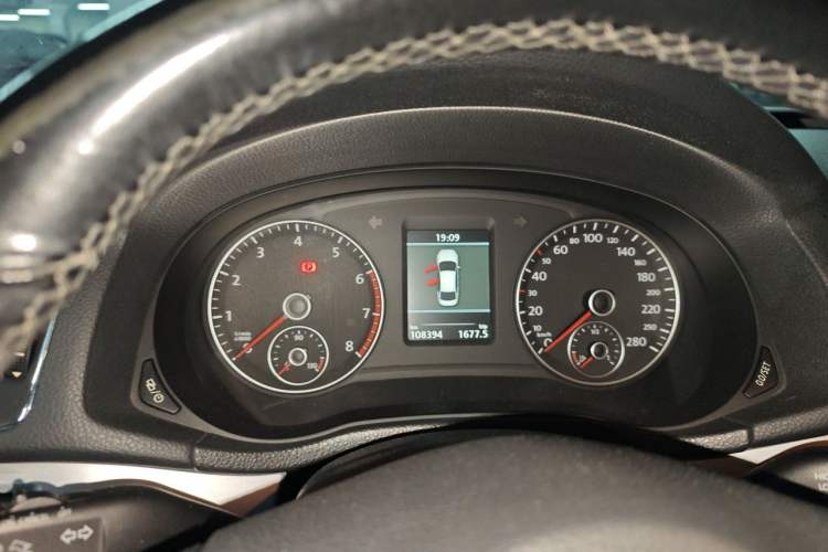 Used Volkswagen Passat 2013 1.8TSI DSG Prestige Edition Instrument Cluster
