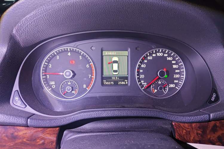 Used Volkswagen Passat 2013 1.8TSI DSG Prestige Edition Instrument Cluster
