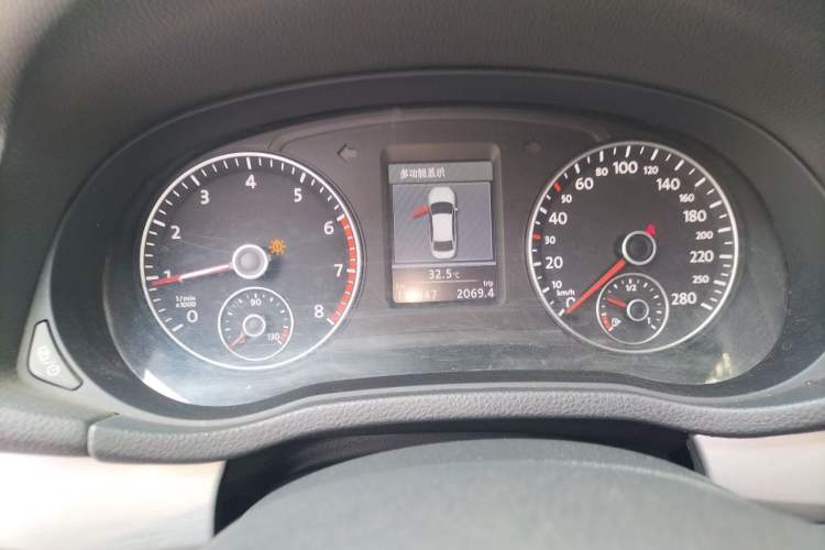 Used Volkswagen Passat 2013 1.8TSI DSG Prestige Edition Instrument Cluster