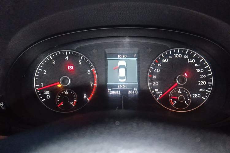 Used Volkswagen Passat 2013 1.8TSI DSG Prestige Edition Instrument Cluster