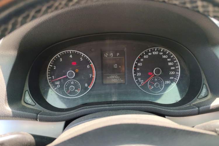 Used Volkswagen Passat 2013 1.8TSI DSG Prestige Edition Instrument Cluster