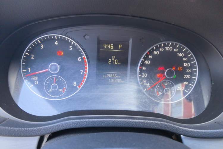 Used Volkswagen Passat 2013 1.8TSI DSG Government Procurement Edition Instrument Cluster