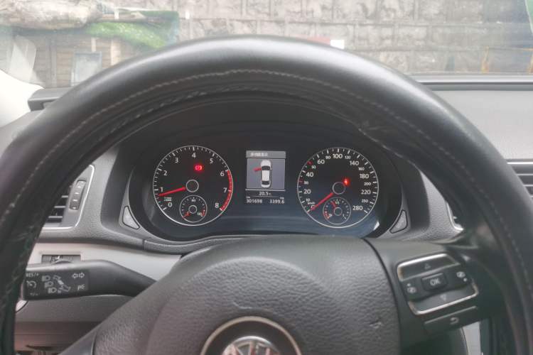 Used Volkswagen Passat 2013 1.8TSI DSG Prestige Edition Instrument Cluster
