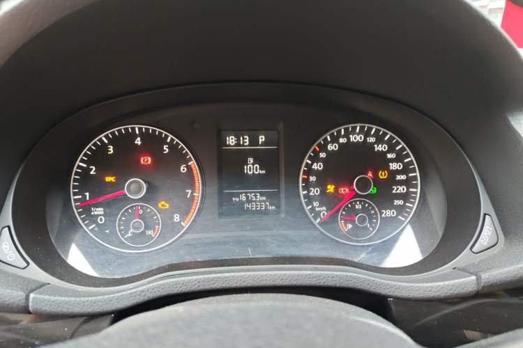 Used Volkswagen Passat 2013 1.8TSI DSG Government Procurement Edition Instrument Cluster