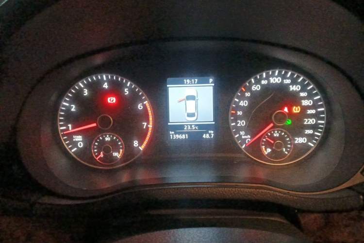 Used Volkswagen Passat 2013 1.8TSI DSG Prestige Edition Instrument Cluster