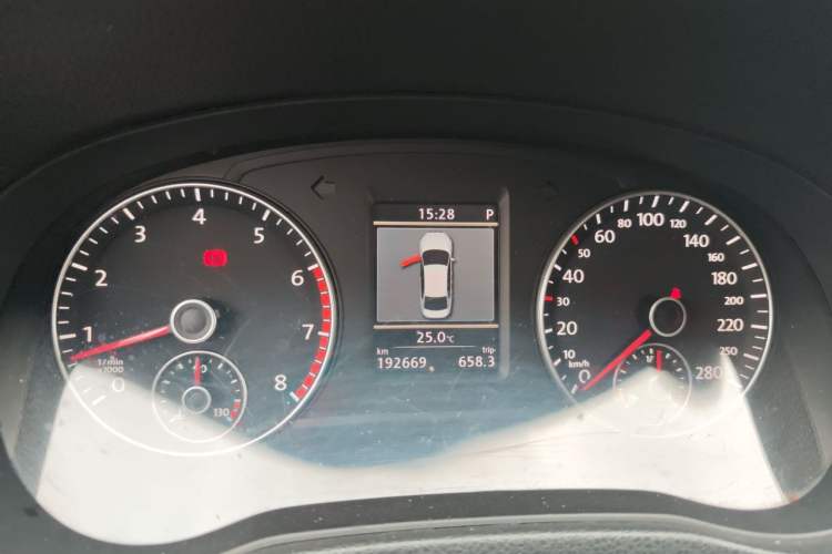 Used Volkswagen Passat 2013 1.8TSI DSG Prestige Edition Instrument Cluster
