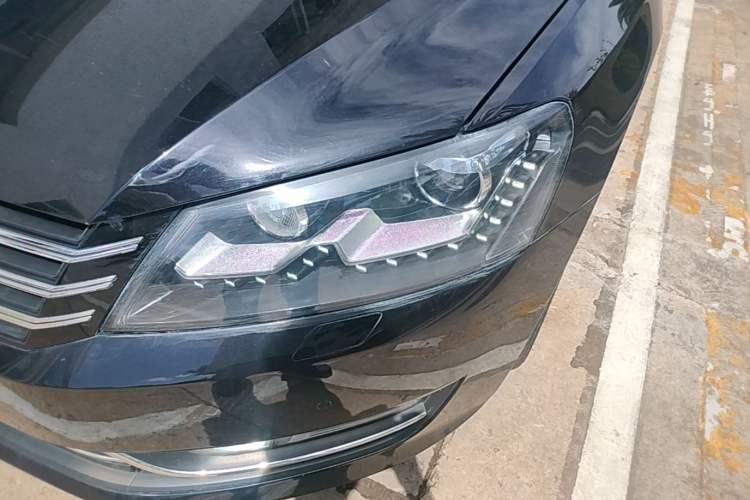 Used Volkswagen Passat 2013 1.8TSI DSG Prestige Edition Left Front Headlight
