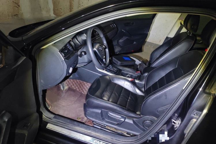 Used Volkswagen Passat 2013 1.8TSI DSG Government Procurement Edition Left Front Seat