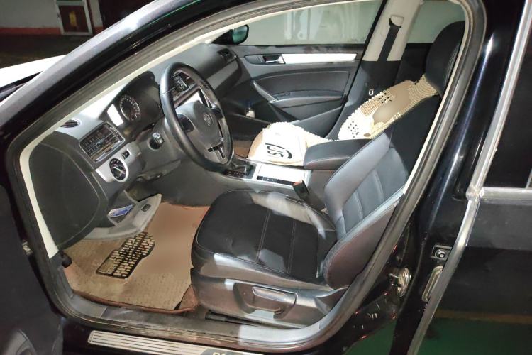 Used Volkswagen Passat 2013 1.4 TSI DSG Prestige Edition Left Front Seat