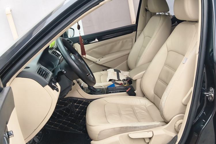 Used Volkswagen Passat 2013 1.8TSI DSG Prestige Edition Left Front Seat