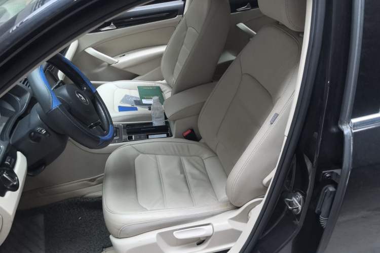 Used Volkswagen Passat 2013 1.8TSI DSG Prestige Edition Left Front Seat