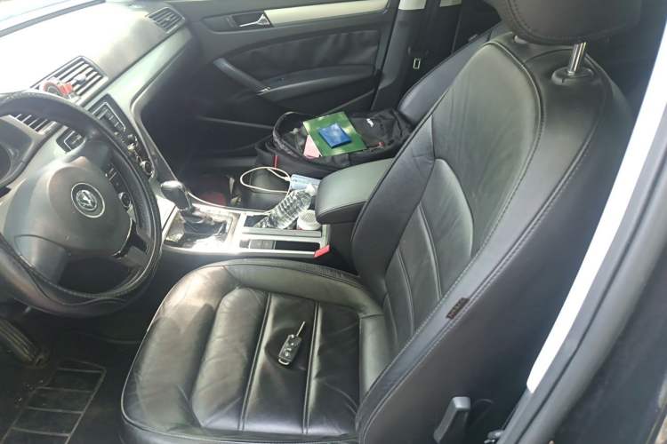 Used Volkswagen Passat 2013 1.8TSI DSG Prestige Edition Left Front Seat