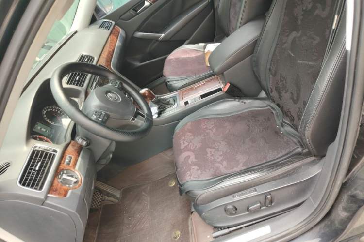Used Volkswagen Passat 2013 2.0 TSI DSG Ultimate Edition Left Front Seat