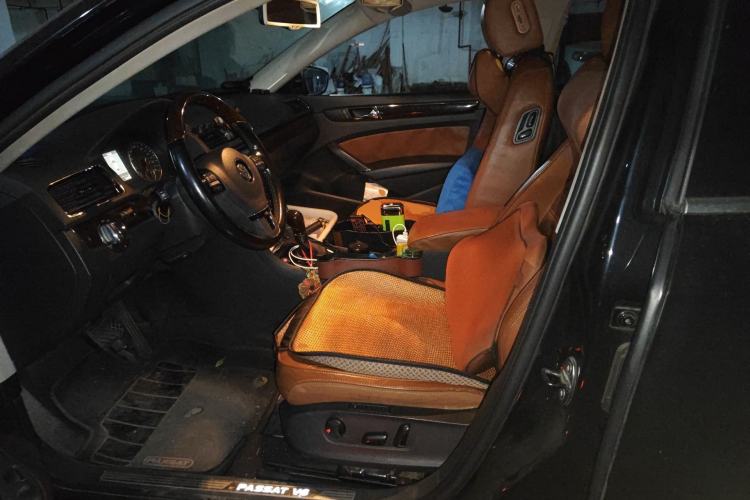 Used Volkswagen Passat 2013 3.0L V6 DSG Flagship Edition Left Front Seat