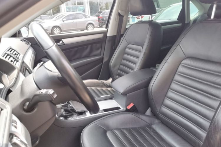 Used Volkswagen Passat 2013 1.8TSI DSG Prestige Edition Left Front Seat