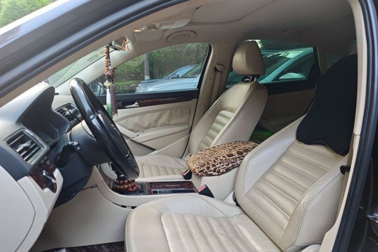 Used Volkswagen Passat 2013 1.8TSI DSG Prestige Edition Left Front Seat