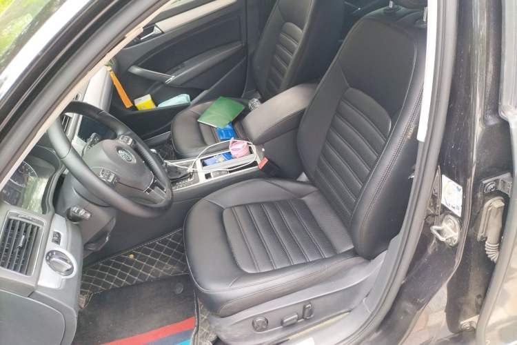 Used Volkswagen Passat 2013 1.8TSI DSG Prestige Edition Left Front Seat