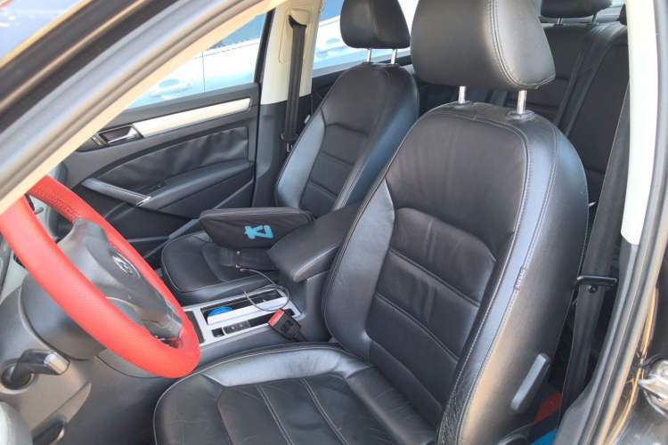 Used Volkswagen Passat 2013 1.8TSI DSG Government Procurement Edition Left Front Seat