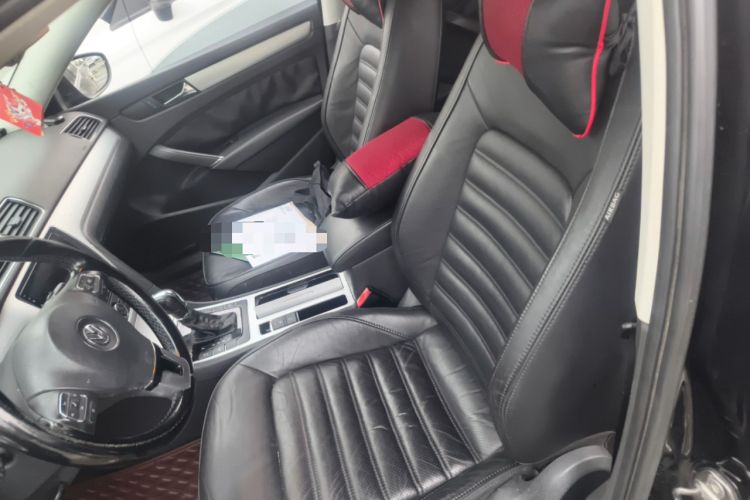 Used Volkswagen Passat 2013 1.8TSI DSG Ultimate Edition Left Front Seat