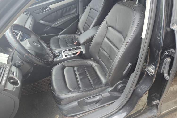 Used Volkswagen Passat 2013 1.8TSI DSG Government Procurement Edition Left Front Seat