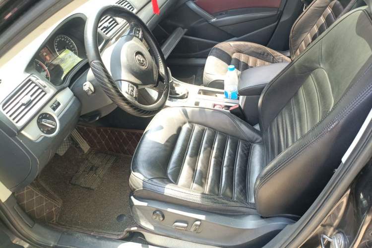 Used Volkswagen Passat 2013 1.8TSI DSG Prestige Edition Left Front Seat