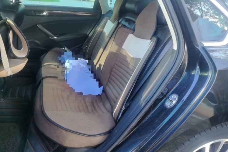 Used Volkswagen Passat 2013 1.8TSI DSG Ultimate Edition Left Rear Seat