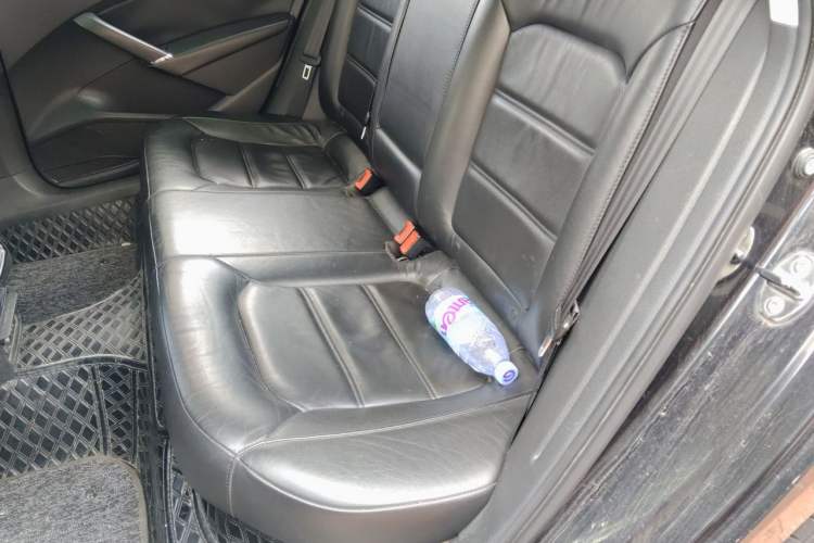 Used Volkswagen Passat 2013 1.8TSI DSG Government Procurement Edition Left Rear Seat