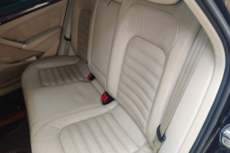 Used Volkswagen Passat 2013 1.8TSI DSG Prestige Edition Left Rear Seat
