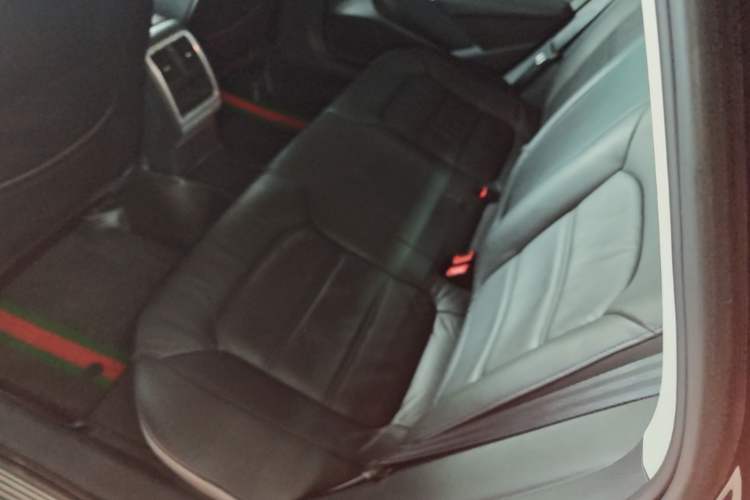 Used Volkswagen Passat 2013 1.8TSI DSG Government Procurement Edition Left Rear Seat